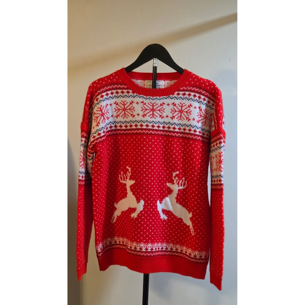 V28 Festive Holiday Sweater Womens Size Large Red Reindeer